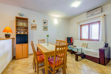 A1 - apartmány Medo, Sevid, Trogirská riviéra, Chorvatsko