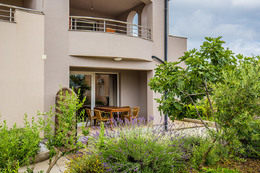 A2 - apartmány Smokva, Ražanj, Šibenická riviéra, Chorvatsko