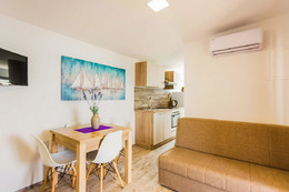 Mobilhome 1 nebo 3 - mobilhome Kum, Biograd na moru, Zadarská riviéra, Chorvatsko