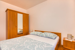 A2 - apartmány Marija, Ražanj, Šibenická riviéra, Chorvatsko