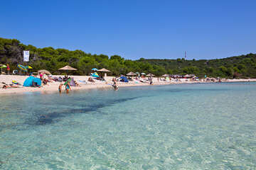 Písečná pláž Sakarun (40 km od Sali), ostrov Dugi Otok, Chorvatsko