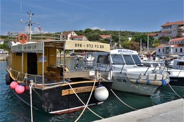 Lodě Artina a Maslina, Tovarnele, ostrov Pag, Chorvatsko