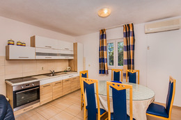 A3 - apartmány Vivien, Sevid, Trogirská riviéra, Chorvatsko