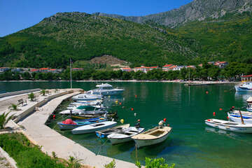 Drvenik - Gornja Vala, Makarská riviéra, Chorvatsko