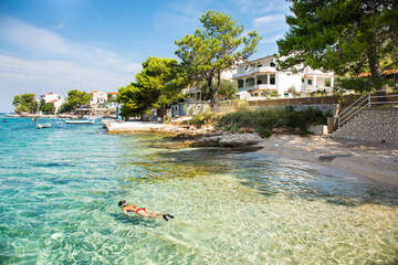 Stará Novalja - písčitooblázkové pláže, ostrov Pag, Chorvatsko