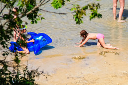 Potočnica - písečná pláž Kukurina, ostrov Pag, Chorvatsko