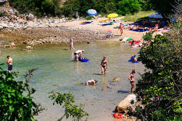 Potočnica - písečná pláž Kukurina, ostrov Pag, Chorvatsko