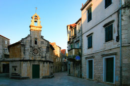 Jelsa - kaple sv. Jana (sv. Ivan), ostrov Hvar, Chorvatsko