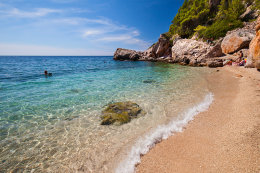 Sveta Nedjelja - pláž, ostrov Hvar, Chorvatsko