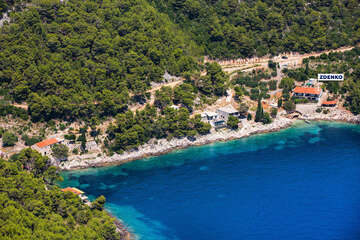 Jižní zátoky ostrova Hvar - zátoka s apartmány Zdenko, Chorvatsko