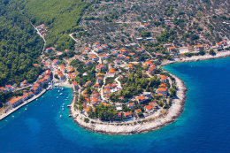 Prigradica - letecký pohled, ostrov Korčula, Chorvatsko