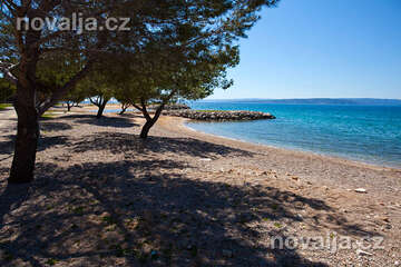 Punat - pláže, ostrov Krk, Chorvatsko