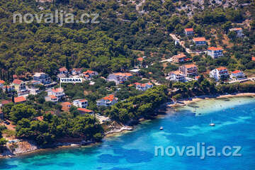 Tkon - letecký pohled, ostrov Pašman, Chorvatsko