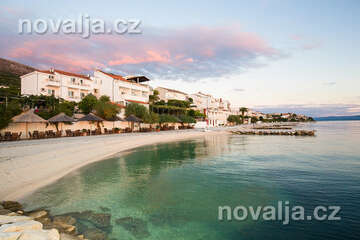 Podstrana - pláže, Chorvatsko