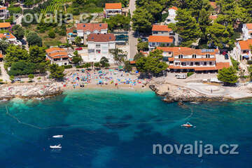 Ivan Dolac - pláže, ostrov Hvar, Chorvatsko