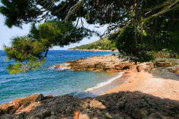 Ivan Dolac - pláže, ostrov Hvar, Chorvatsko