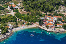 Jižní zátoky ostrova Hvar - apartmány, Chorvatsko
