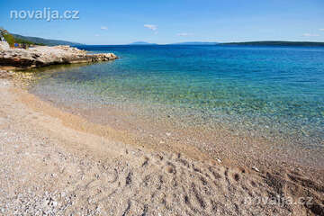 Zavala - pláž pod domem Jasna, ostrov Hvar, Chorvatsko