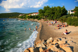 Maslinica - pláže, ostrov Šolta, Chorvatsko