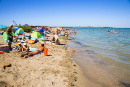 Nin - písečná pláž Ninska laguna, Zadarská riviéra, Chorvatsko