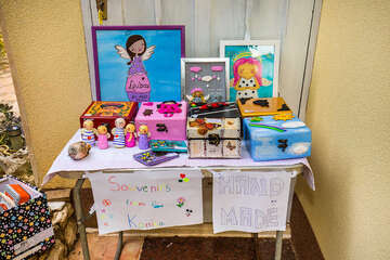 Apartmány Jabuka - prodej suvenýrů v domě, Kanica, Šibenická riviéra, Chorvatsko