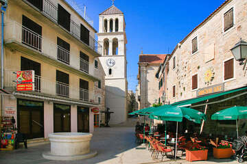 Vodice - restaurace, Šibenická riviéra, Chorvatsko