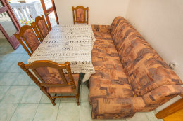 A2 - apartmány Ovrlja, Kanica, Šibenická riviéra, Chorvatsko