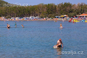 Rajska plaža, Lopar, ostrov Rab, Chorvatsko