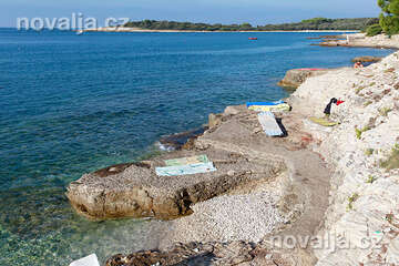 Pláže Pula - Banjole, poloostrov Istrie, Chorvatsko