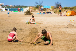 Nin - písečná pláž Ninska laguna, Zadarská riviéra, Chorvatsko
