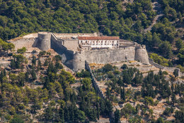 Hvar - pevnost Španjol, ostrov Hvar, Chorvatsko