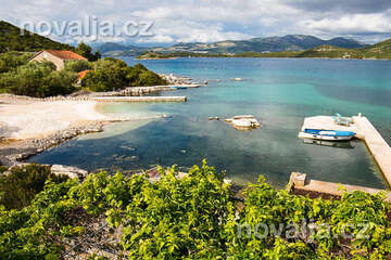 Zátoka Kabli, poloostrov Pelješac, Chorvatsko