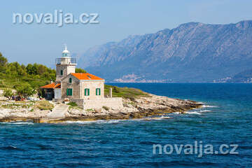 Sučuraj - maják na nejvýchodnějším mysu, ostrov Hvar, Chorvatsko