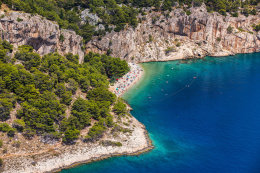 FKK pláž Nugal, Letovisko Makarska, Makarská riviéra, Chorvatsko