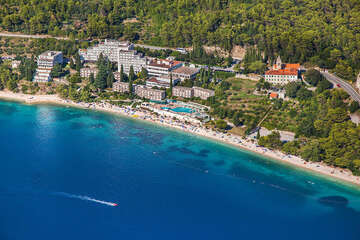 Živogošće - Porat - oblázkové pláže a klášter, Makarská riviéra, Chorvatsko