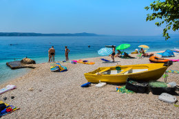 Živogošće - Mala Duba - oblázkové pláže, Makarská riviéra, Chorvatsko