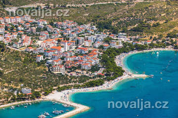Promajna - letecký pohled, Makarská riviéra, Chorvatsko