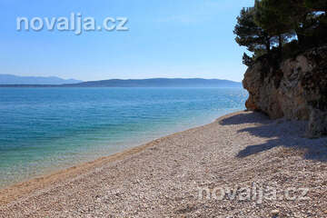 Živogošče Blato - oblázkové pláže, Makarská riviéra, Chorvatsko