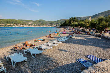 Vis - pláže, ostrov Vis, Chorvatsko