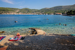 Vis - pláže, ostrov Vis, Chorvatsko