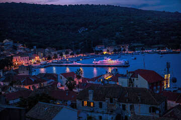 Město Vis, ostrov Vis, Chorvatsko