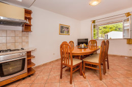 A1 - apartmány Vese, Brela, Makarská riviéra, Chorvatsko