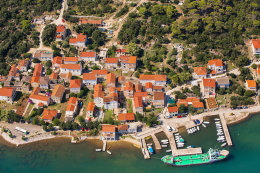 Veli Rat - letecký pohled, ostrov Dugi Otok, Chorvatsko