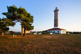 Veli Rat - maják Punta Bjanka, ostrov Dugi Otok, Chorvatsko