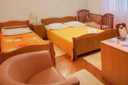 A3 - apartmány Roko, Omiš - Duće, Chorvatsko