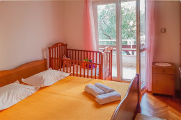A3 - apartmány Roko, Omiš - Duće, Chorvatsko