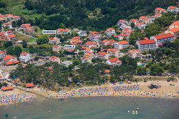 Apartmány Mimoza - letecký pohled, Lopar, ostrov Rab, Chorvatsko