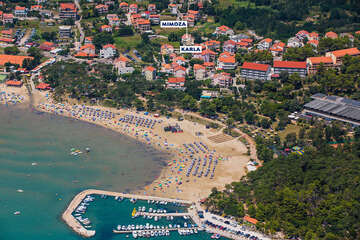 Apartmány Mimoza - letecký pohled, Lopar, ostrov Rab, Chorvatsko