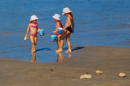 Písečné pláže poloostrova Lopar, ostrov Rab, Chorvatsko