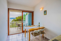 A1 - apartmány Marinno, Mimice, Omišská riviéra, Chorvatsko